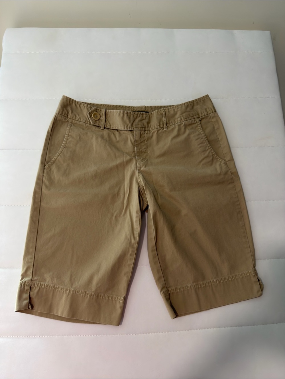 Eddie Bauer Tan Bermuda Shorts size 10 P